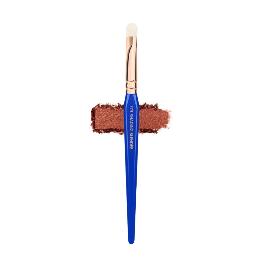 Cọ Trang Điểm Mắt Chuyên Nghiệp Bdellium Tools Golden Triangle B773 Shading Blender