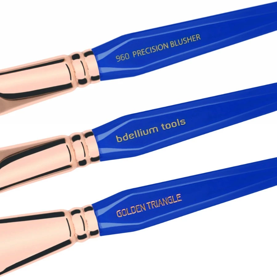 Cọ Trang Điểm Má Hồng Bdellium Tools Golden Triangle B960 Precision Blusher