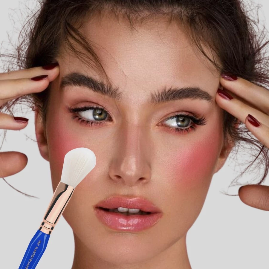 Cọ Má Hồng Bdellium Tools Golden Triangle B962 Slanted Blusher