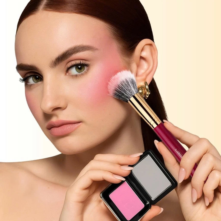 Cọ Tán Má Hồng – Phấn Phủ – Phấn Nền CHICHODO Finishing Brush C105 Lông Mềm Mịn Cao Cấp