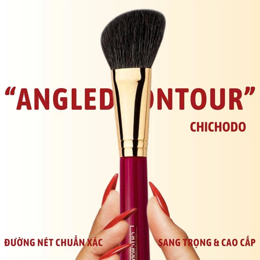 Cọ Tán Má Hồng, Cọ Tạo Khối CHICHODO Angled Contour C106 Lông Mềm Tự Nhiên Bám Phấn Tốt