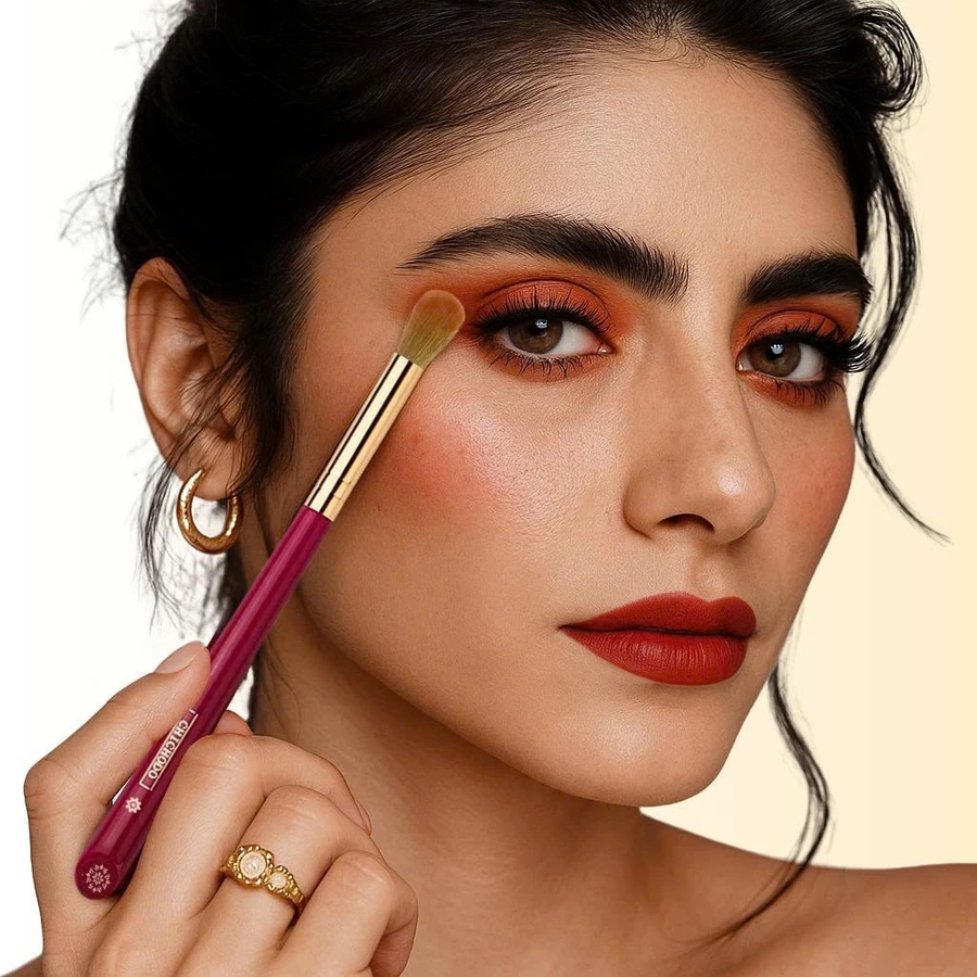 Cọ Highlight/Tán Bầu Mắt/Tán Ombre Mắt/Tán Hốc Mắt Chichodo Tapered Blending C109 Lông Mềm