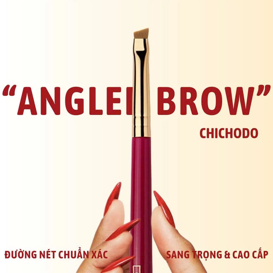 Cọ Tán Màu Chân Mày/Định Hình Khuôn Mày Đầu Xéo Lông Dày CHICHODO Angled Brow C118