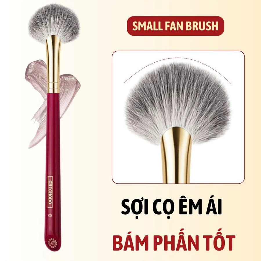 Cọ Quạt Nhỏ Tạo Sáng Gò Má/Sống Mũi/Xương Chân Mày CHICHODO Small Fan Brush C126