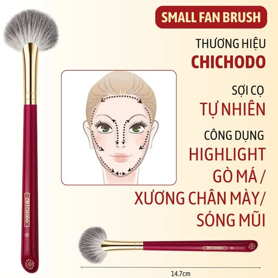 Cọ Quạt Nhỏ Tạo Sáng Gò Má/Sống Mũi/Xương Chân Mày CHICHODO Small Fan Brush C126