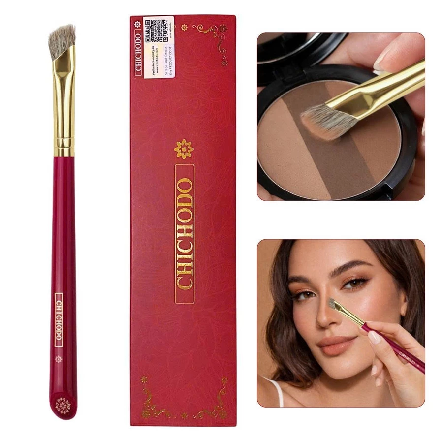 Cọ Khối Mũi Đầu Vát/Highlight Vùng Nhỏ CHICHODO Big Angled Nose Shadow C128