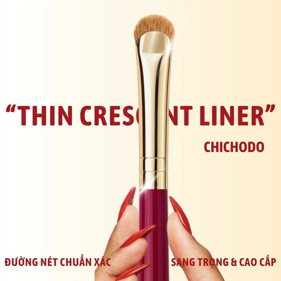 Cọ Kẻ Mí Dưới, Mí Mắt, Bọng Mắt Hình Lưỡi Liềm CHICHODO Thin Crescent Liner Brush C129