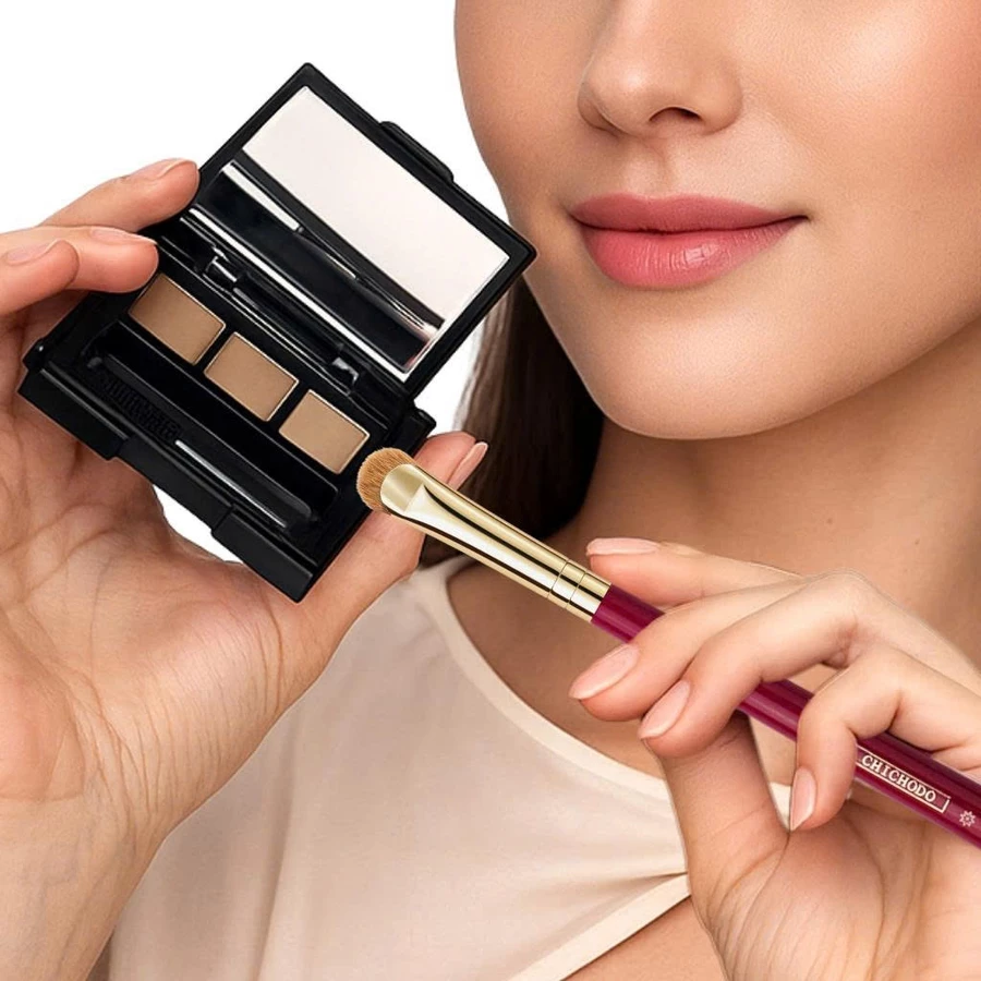 Cọ Kẻ Mí Dưới, Mí Mắt, Bọng Mắt Hình Lưỡi Liềm CHICHODO Thin Crescent Liner Brush C129