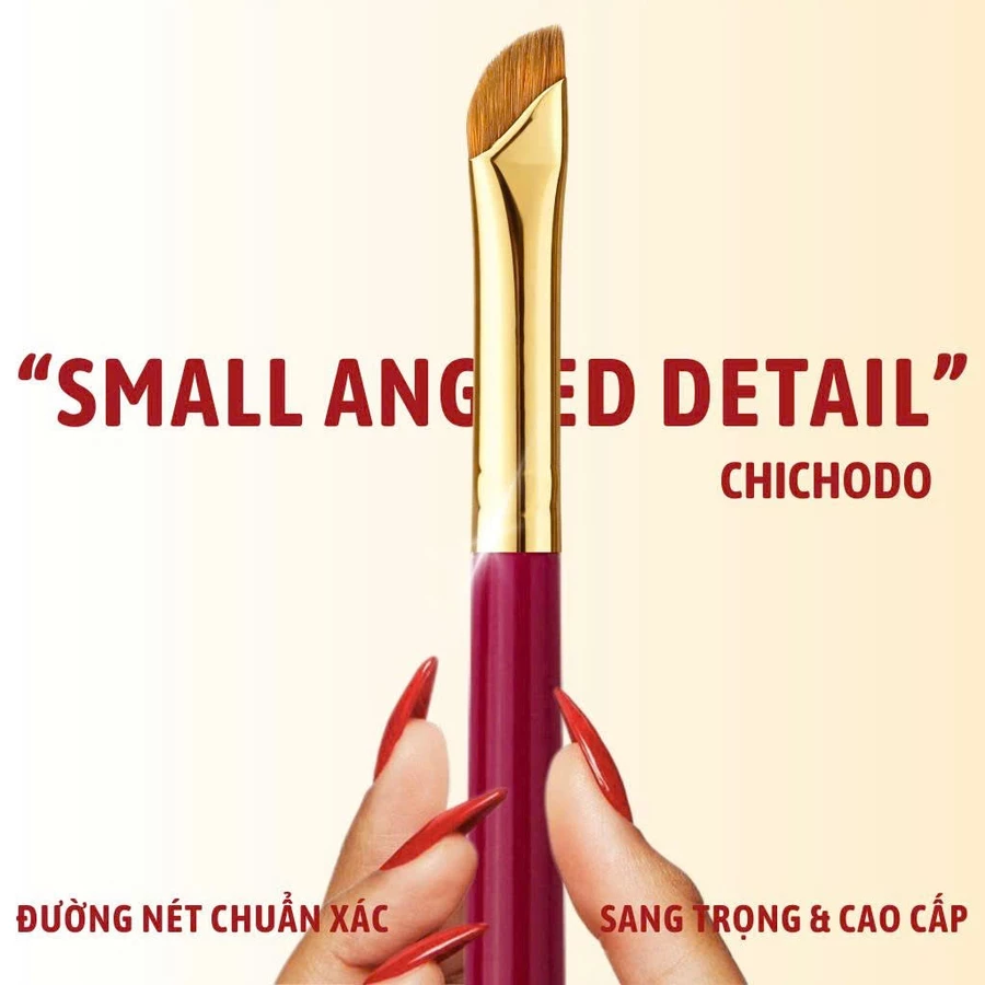 Cọ kẻ bọng mắt, tém mày, kẻ mắt siêu mảnh Chichodo Small Angled Detail C131