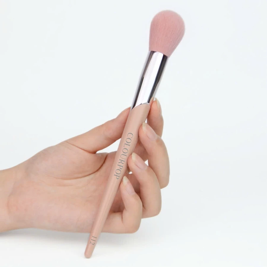 Cọ Phủ Phấn Và Má Hồng Lông Mềm COLOURPOP Blush Brush C112