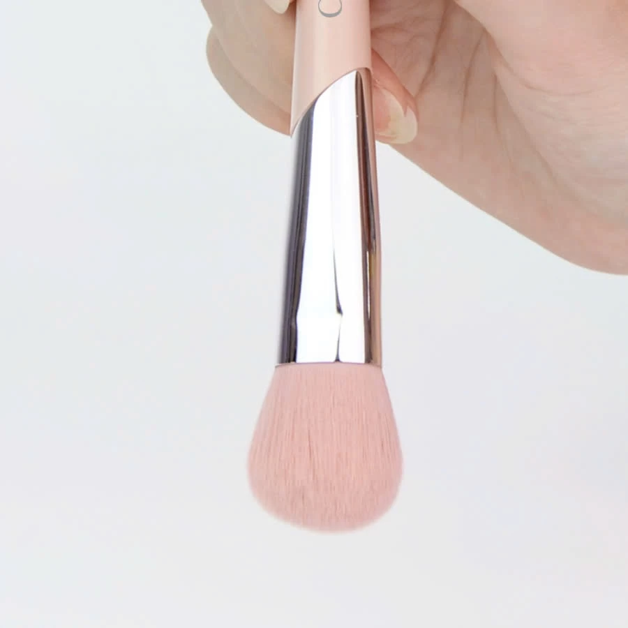 Cọ Má Hồng Lông Mềm COLOURPOP Blush Brush C113