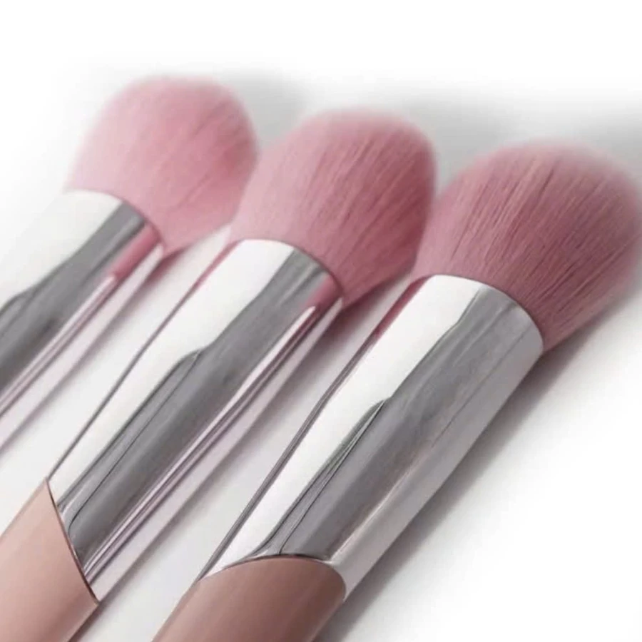 Cọ Má Hồng Và Highlight Dạng Nén COLOURPOP Blush Brush C118