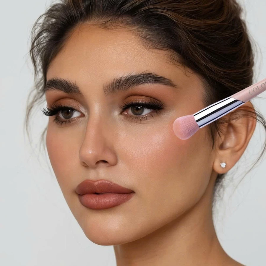 Cọ Má Hồng Kem Và Highlight Bắt Sáng COLOURPOP Blush Brush C119
