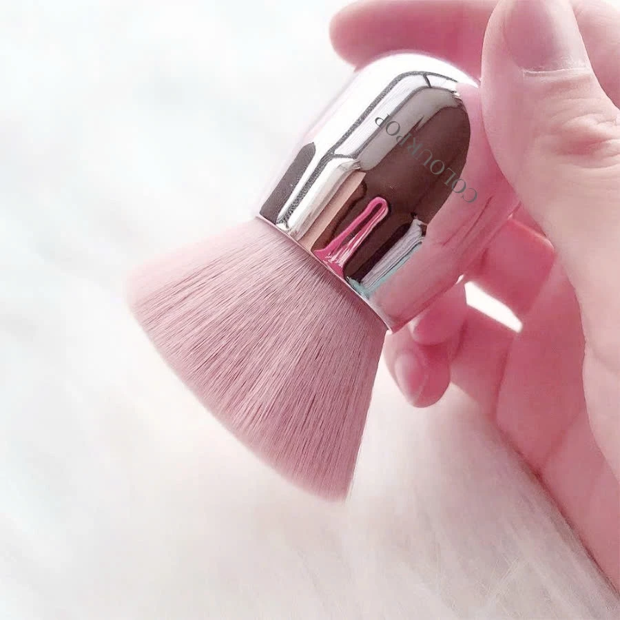 Cọ Tán Má Hồng Kem Và Nền Siêu Xinh COLOURPOP Kabuki Multi-purpose C160