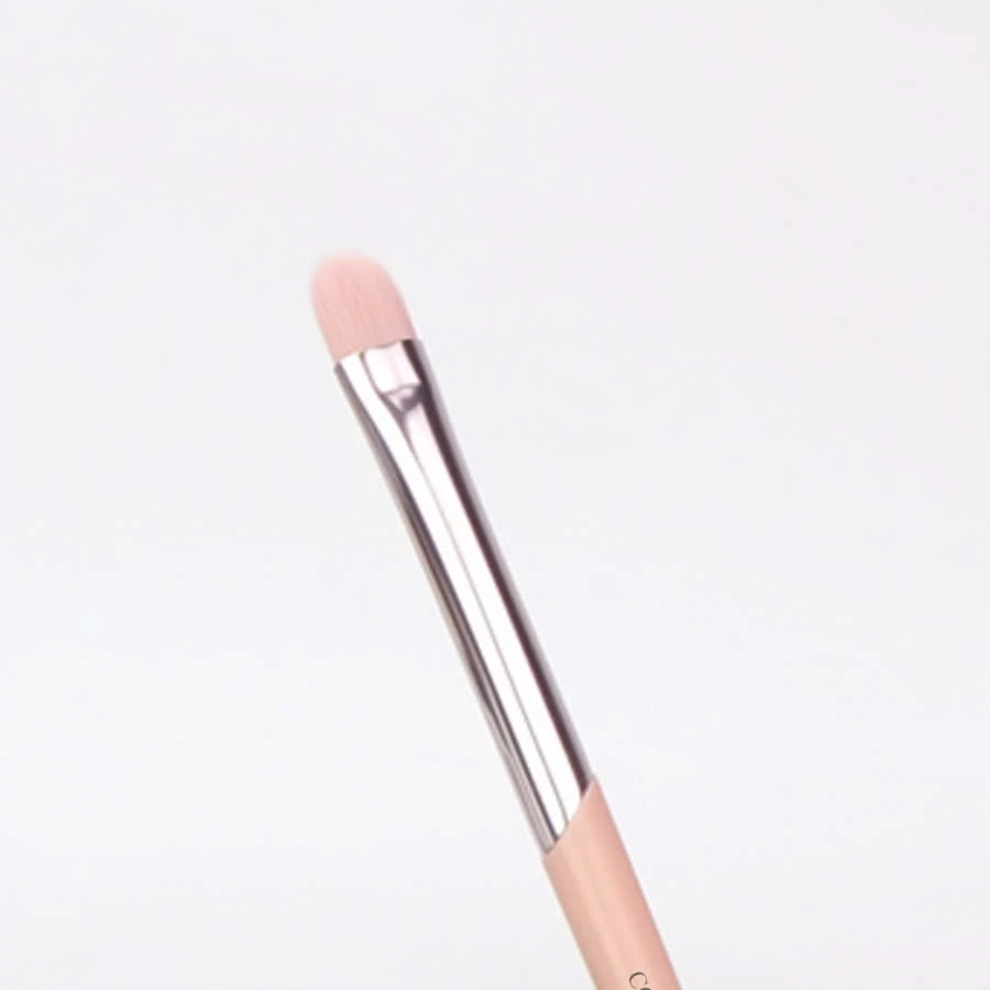 Cọ Che Khuyết Điểm COLOURPOP Concealer Brush C183