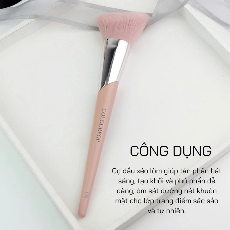 Cọ Tạo Khối Và Má Kem Đầu Xéo Lõm COLOURPOP Multi-purpose Brush C190