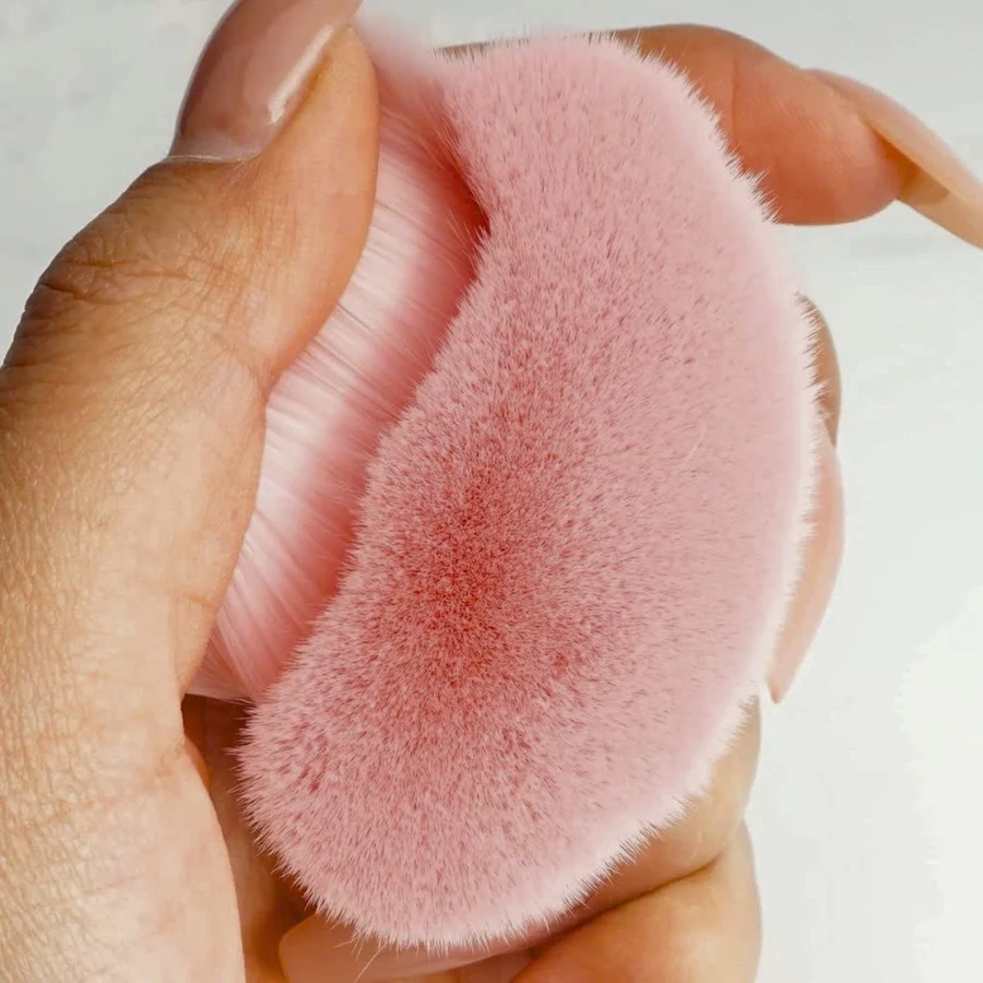 Cọ Tán Kem Nền Và Che Khuyết Điểm COLOURPOP Foundation Brush C209