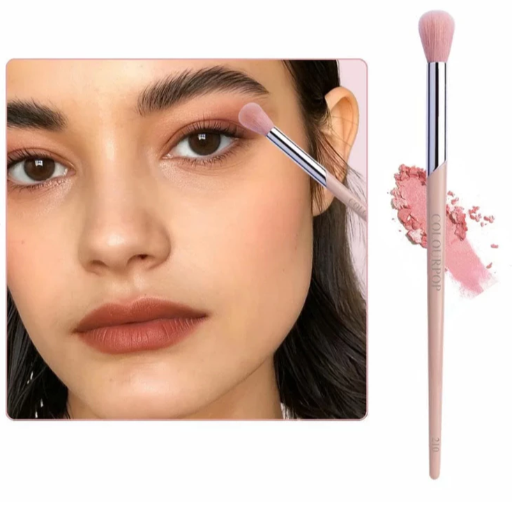  Cọ Tán Highlight Mắt COLOURPOP Eye Highlight Brush C210