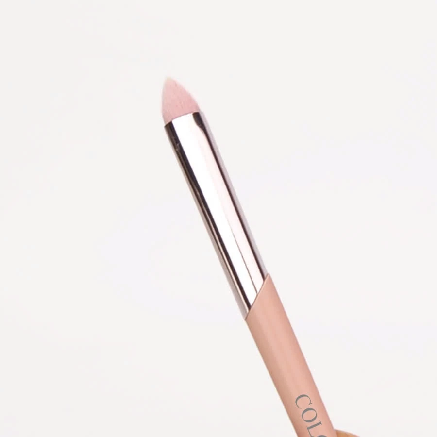 Cọ Viền Môi Và Che Khuyết Điểm COLOURPOP Lip Liner Brush C220