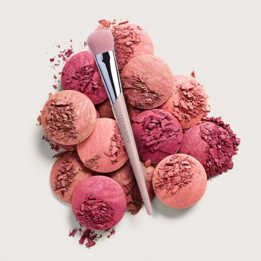  Cọ Kem Nền Đầu Vát Đa Năng COLOURPOP Foundation Brush C47
